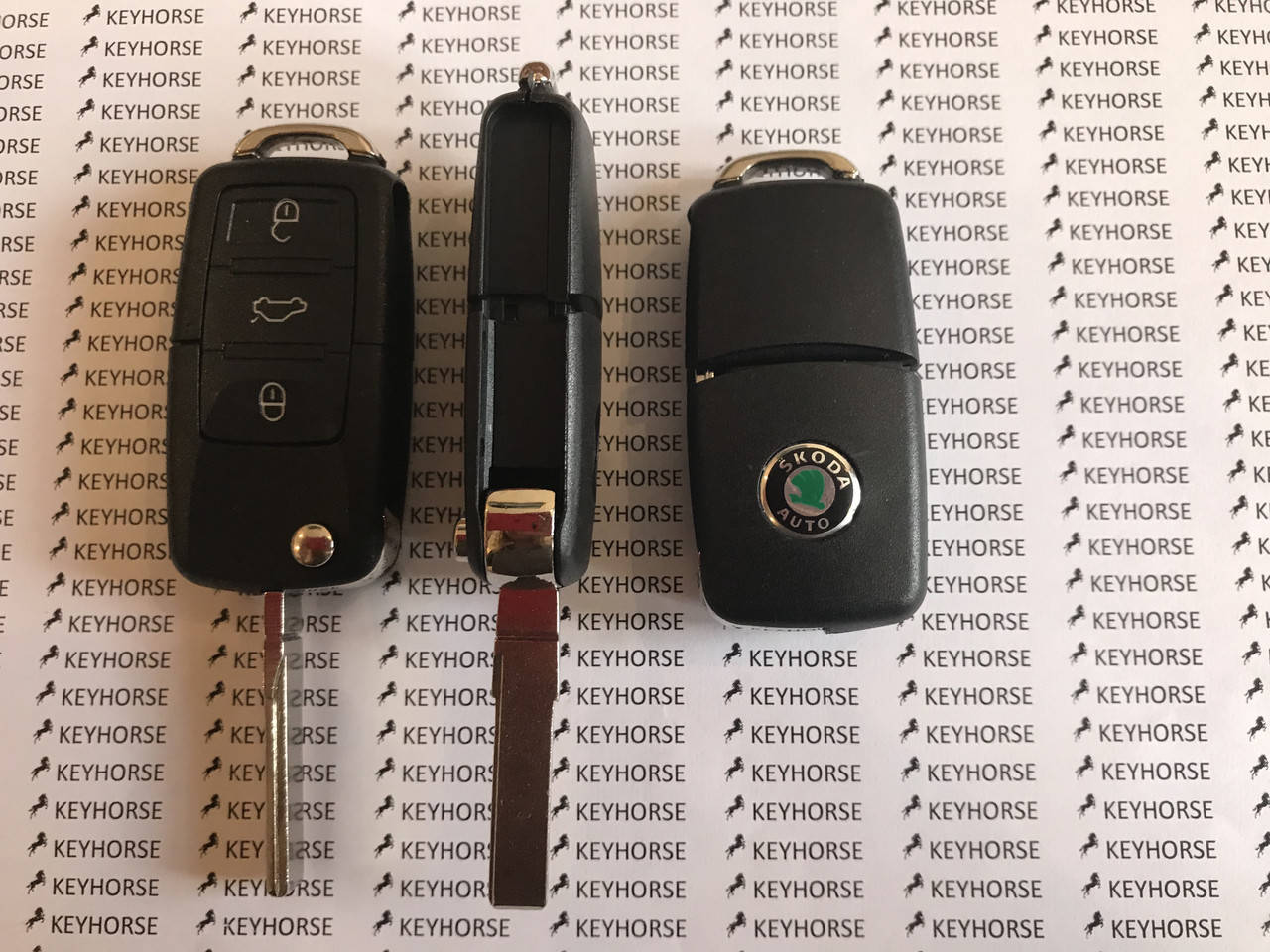 Выкидной автоключ для SKODA (шкода) 3 - кнопки с микросхемой 3TO 837 202- 433 Mhz, с ID48 чипом
Выкидной автоключ для SKODA (шкода) 3 - кнопки с микросхемой 3TO 837 202- 433 Mhz, с ID48 чипом