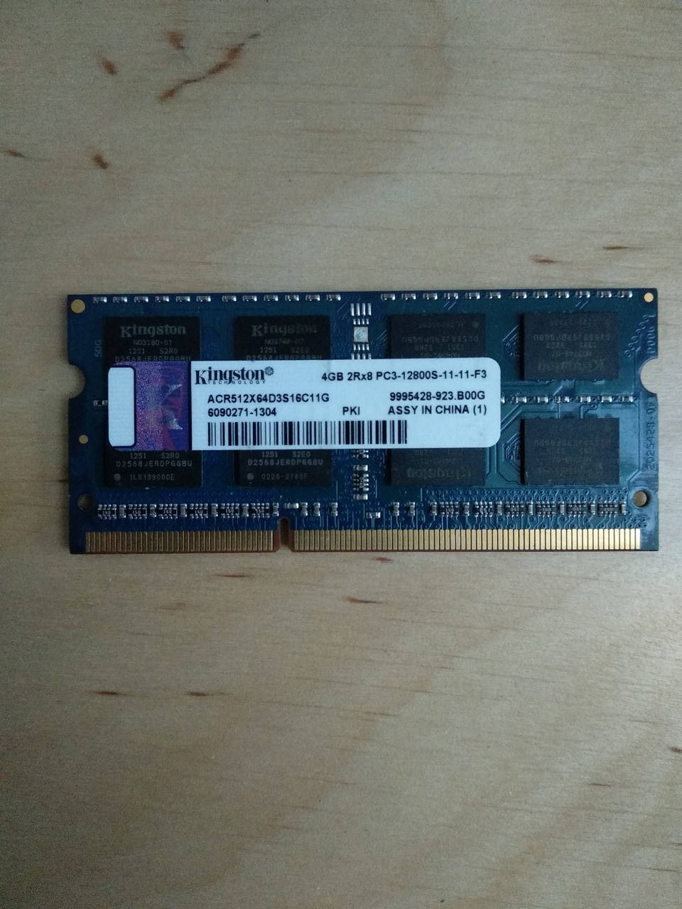 Модуль памяти SODIMM Kingston 4GB 2Rx8 PC3-12800S-11-11-F3 DDR3 1600Mhz (ACR512X64D3S16C11G ) Б/У
Модуль памяти SODIMM Kingston 4GB 2Rx8 PC3-12800S-11-11-F3 DDR3 1600Mhz (ACR512X64D3S16C11G ) Б/У