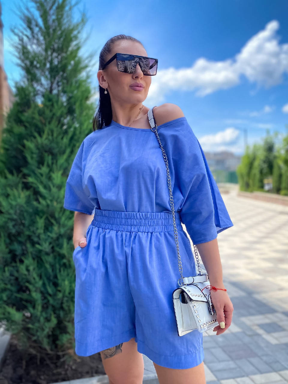 Костюм женский Размеры: 50-52,54-56,58-60 "LARA" недорого от прямого поставщика idm937899, Джинс 
Костюм женский Размеры: 50-52,54-56,58-60 "LARA" недорого от прямого поставщика idm937899, Джинс