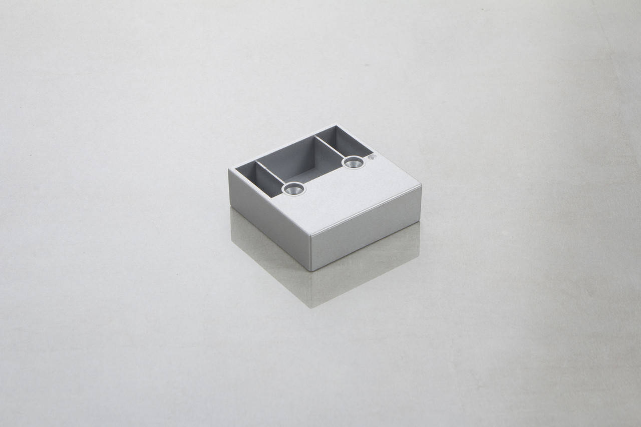 Мебельная ножка Poliplast НП-4 пластиковая серебристая h=20 мм
Мебельная ножка Poliplast НП-4 пластиковая серебристая h=20 мм