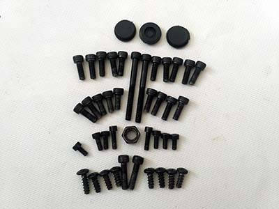 Набор болтов к бензопиле 
Набор болтов к бензопиле