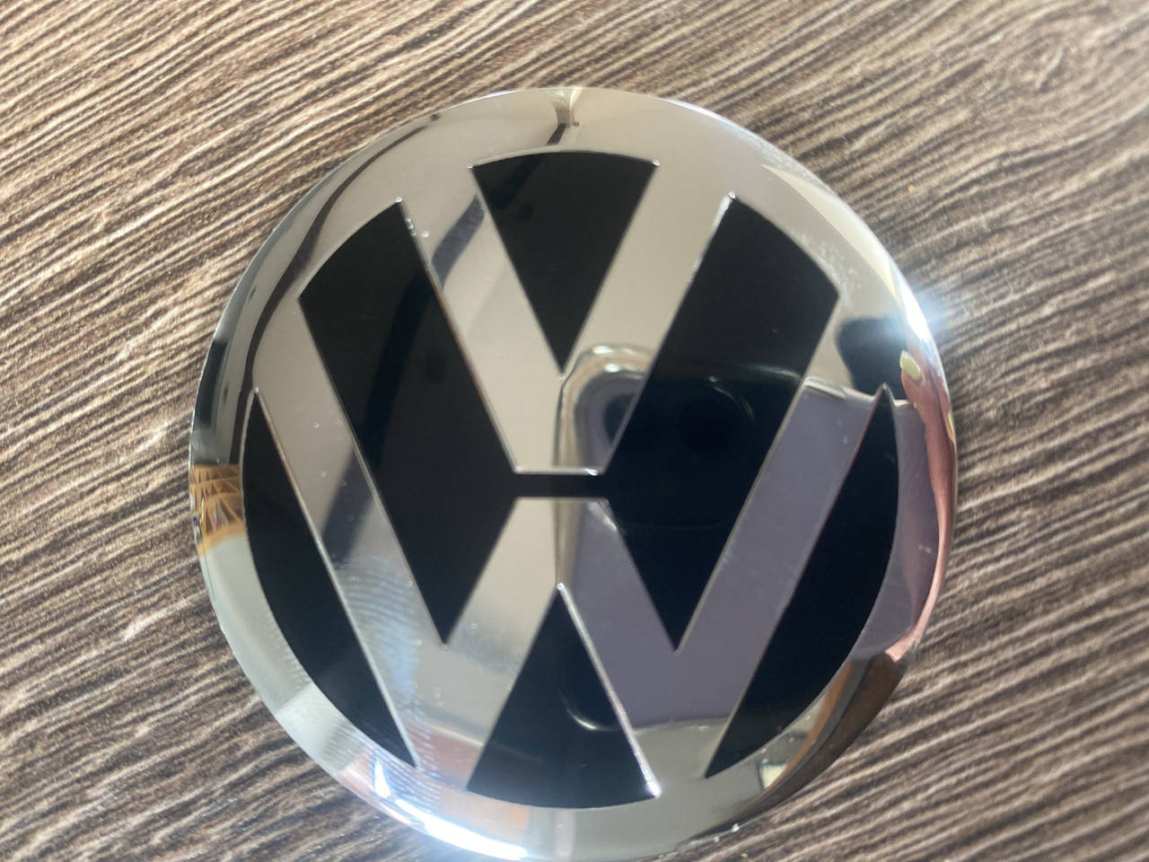 Наклейки для колпачков с логотипом VW Volkswagen Фольксваген 56 мм наклейки Volkswagen 56 мм
Наклейки для колпачков с логотипом VW Volkswagen Фольксваген 56 мм наклейки Volkswagen 56 мм