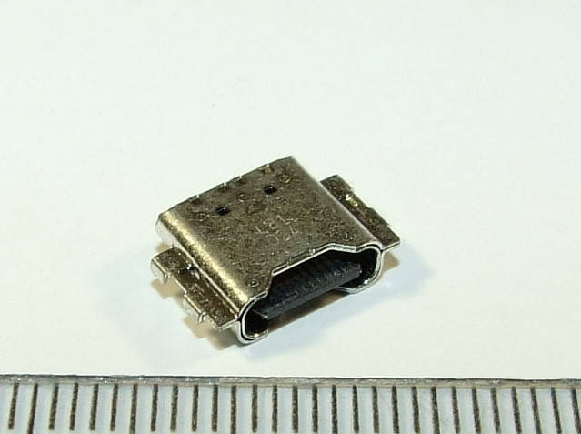 T023 USB Type-C micro USB-C 3.1 24p Разъем гнездо коннектор Samsung Galaxy Tab A T380 T385 C5 C7 C9 Pro C5010
T023 USB Type-C micro USB-C 3.1 24p Разъем гнездо коннектор Samsung Galaxy Tab A T380 T385 C5 C7 C9 Pro C5010