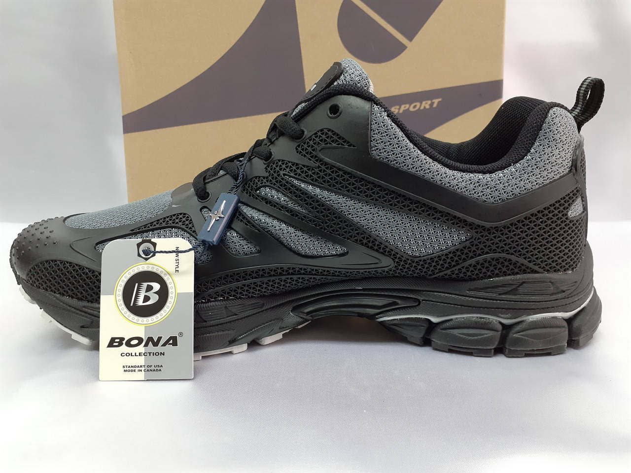 Летние комфортные чёрные кроссовки сетка Bona, Черный
Летние комфортные чёрные кроссовки сетка Bona, Черный