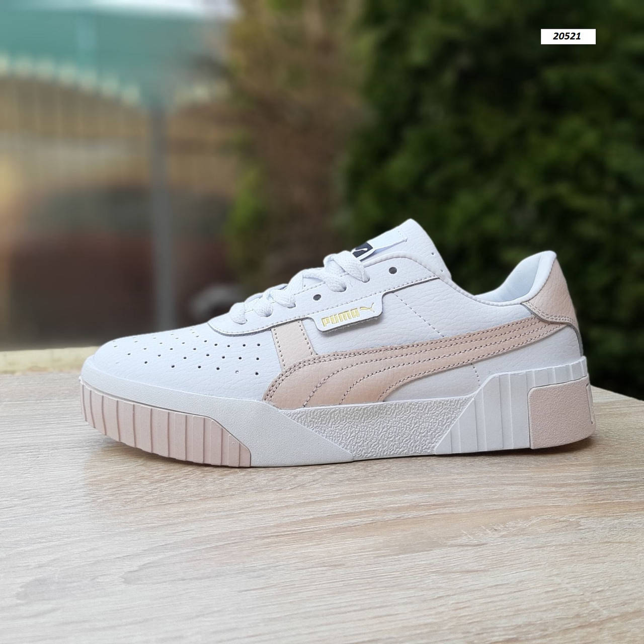 Puma Cali Женские кроссовки белые с пудровым. Женская обувь белая Пума Кали. Кроссы весна лето для девушек 40, Белый
Puma Cali Женские кроссовки белые с пудровым. Женская обувь белая Пума Кали. Кроссы весна лето для девушек 40, Белый
