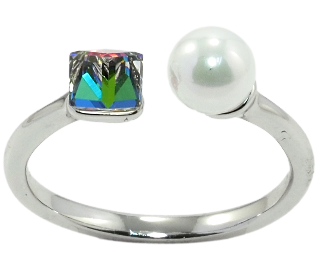 Кольцо Xuping Родий с кр-ми Swarovski "Кристальный кубик Vitrail Medium с жемчугом, ø 6мм, 4х4мм" р.18-19
Кольцо Xuping Родий с кр-ми Swarovski "Кристальный кубик Vitrail Medium с жемчугом, ø 6мм, 4х4мм" р.18-19