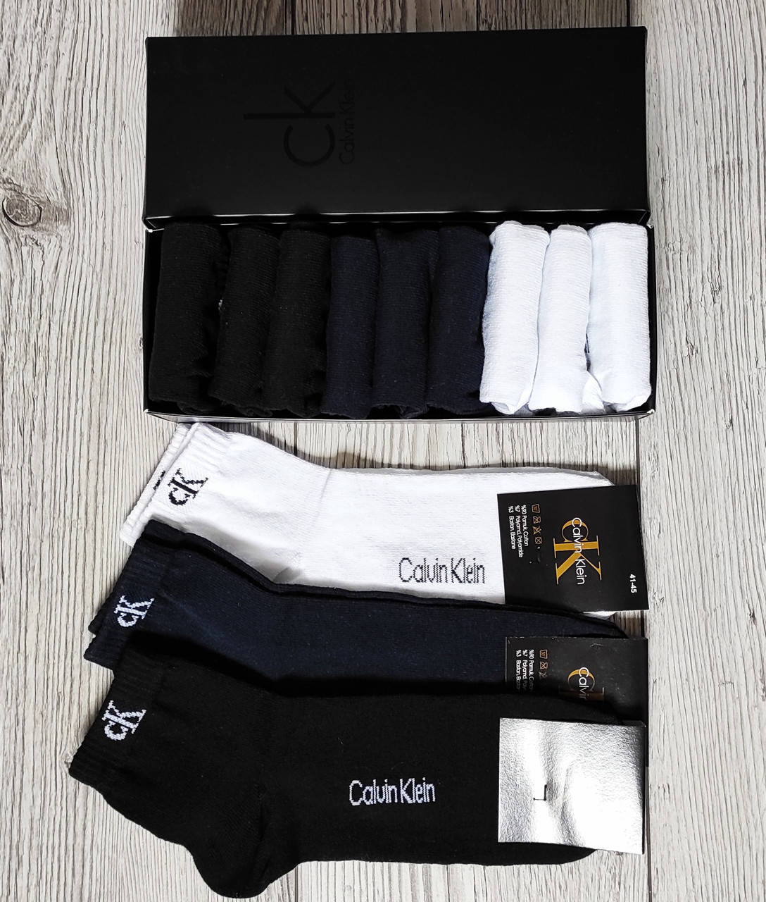 Набор мужских носков Calvin Klein - 12 пар Кельвин Кляйн в подарочной коробке упаковке / носки
Набор мужских носков Calvin Klein - 12 пар Кельвин Кляйн в подарочной коробке упаковке / носки