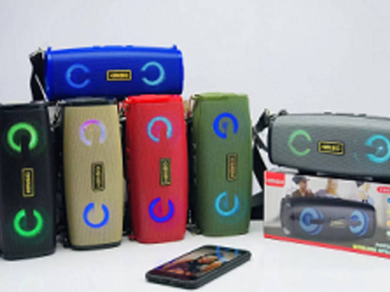 Минидинамик Bluetooth KMS-223 50шт 8823
Минидинамик Bluetooth KMS-223 50шт 8823