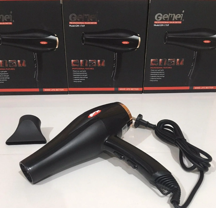 Профессиональный фен Gemei GM 1769, мощность 1800W, 2 скорости, 3 режима нагрева, фен бытовой
Профессиональный фен Gemei GM 1769, мощность 1800W, 2 скорости, 3 режима нагрева, фен бытовой