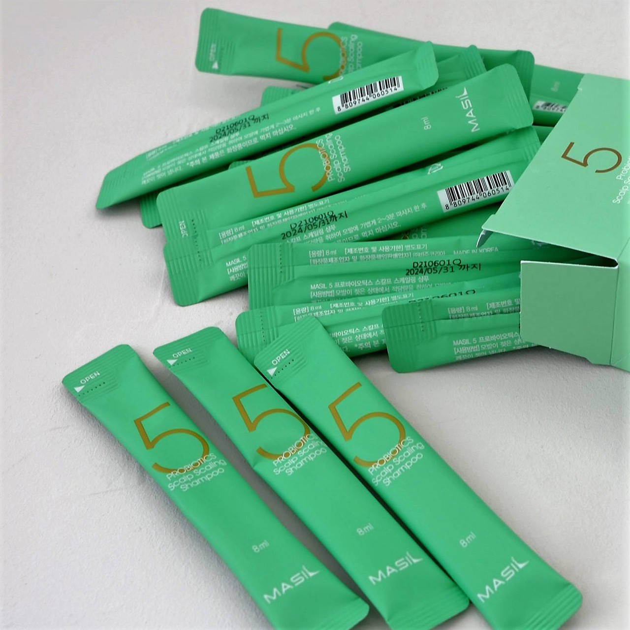 Глубокоочищающий шампунь с пробиотиками Masil 5 Probiotics Scalp Scaling Shampoo Stick Pouch 8 мл
Глубокоочищающий шампунь с пробиотиками Masil 5 Probiotics Scalp Scaling Shampoo Stick Pouch 8 мл