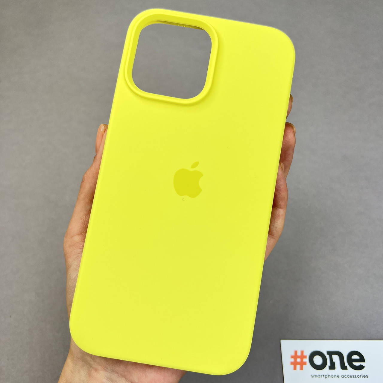 Чехол для iPhone 13 Pro Max с микрофиброй с закрытым низом чехол на телефон айфон 13 про макс желтый 51 H5P
Чехол для iPhone 13 Pro Max с микрофиброй с закрытым низом чехол на телефон айфон 13 про макс желтый 51 H5P