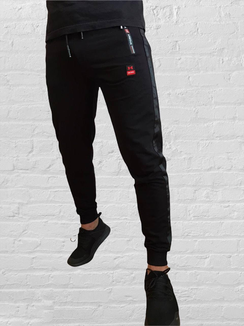 Мужские спортивные штаны Under Armour Cool, Черный 
Мужские спортивные штаны Under Armour Cool, Черный