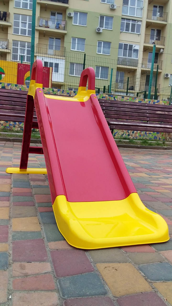Горка детская пластиковая от 1 года красная с желтым для малышей Doloni Toys малая - длинна 140см высота 80см
Горка детская пластиковая от 1 года красная с желтым для малышей Doloni Toys малая - длинна 140см высота 80см