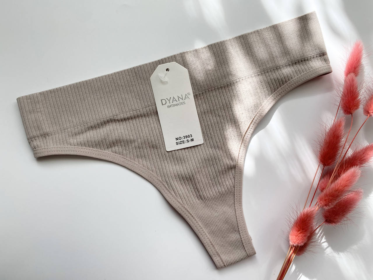 Женские стринги Dyana, Бежевый, код 3903, S/M