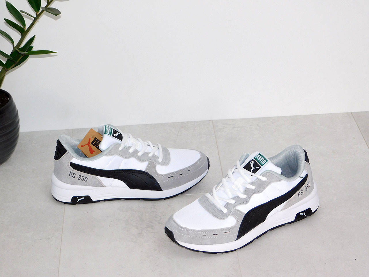 Мужские кроссовки Puma RS-350 белые с серым замш натуральный + текстиль Вьетнам 46р, Серый
Мужские кроссовки Puma RS-350 белые с серым замш натуральный + текстиль Вьетнам 46р, Серый