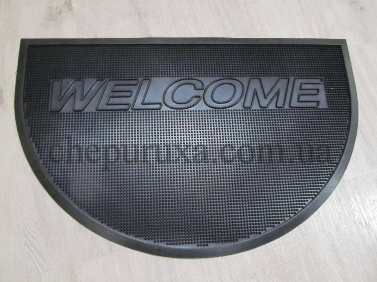 Коврик придверный резиновый полукруглый 50*75 см, Черный 
Коврик придверный резиновый полукруглый 50*75 см, Черный