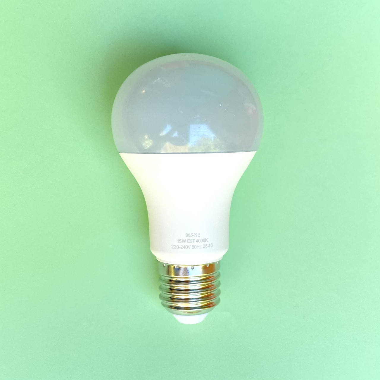 Энергосберегающая лампа Е27, светодиодная 15 Wt (150 Ватт) 
Энергосберегающая лампа Е27, светодиодная 15 Wt (150 Ватт)