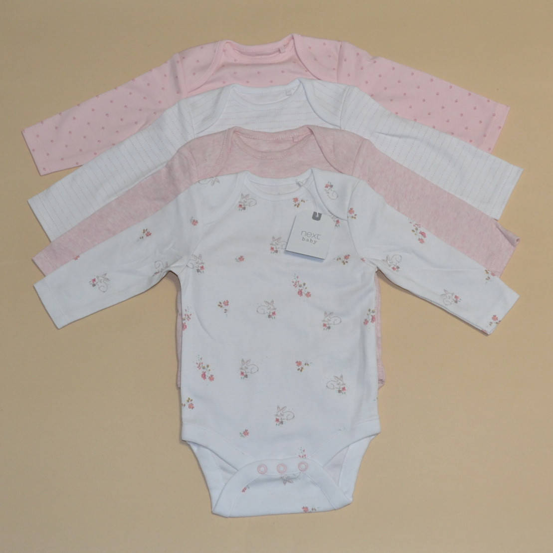 Бодик с длинным рукавом next 9-12 мес
Бодик с длинным рукавом next 9-12 мес