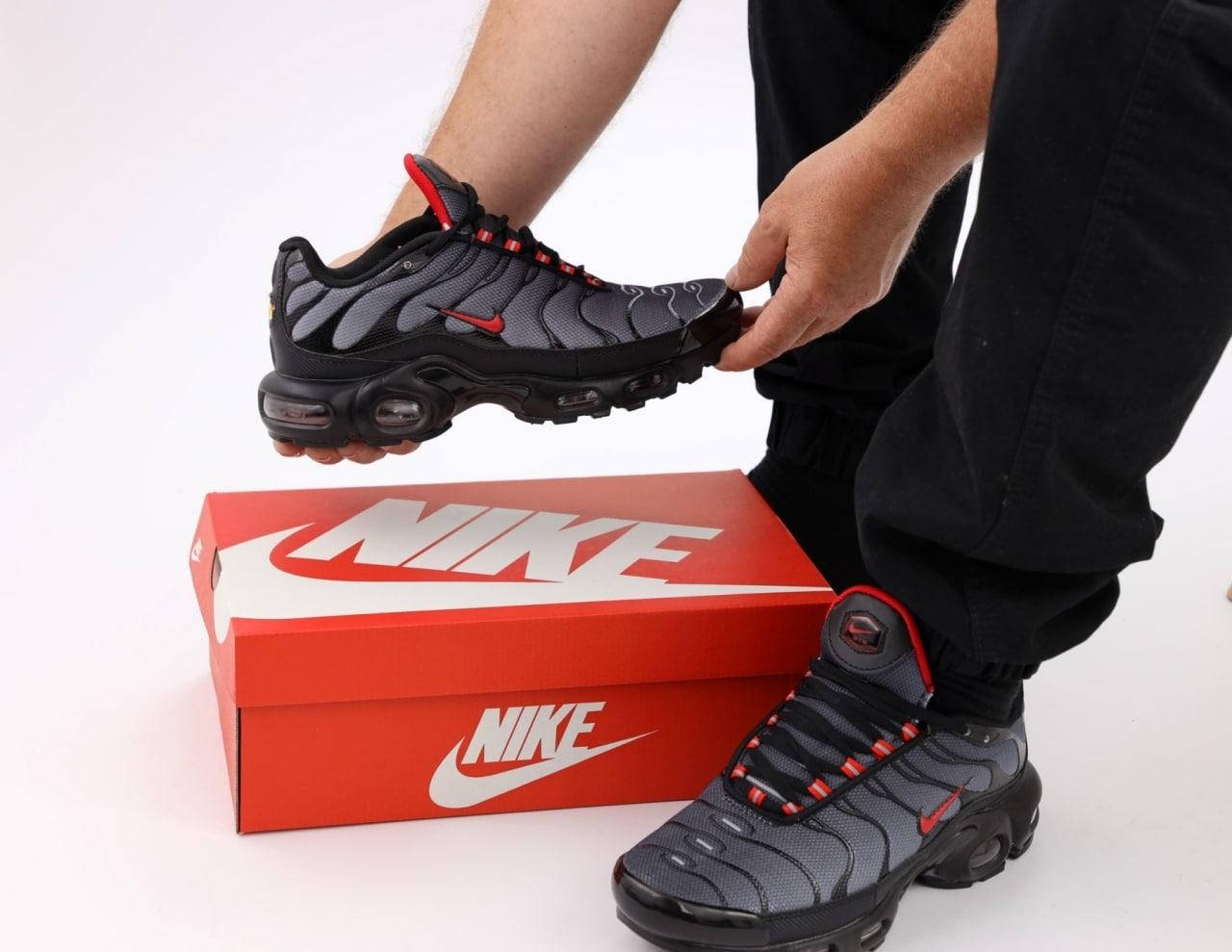 Мужские летние кроссовки Nike Air Max Plus TN (серые с чёрным и красным) лёгкие повседневные кроссы К14152 43, Разные цвета
Мужские летние кроссовки Nike Air Max Plus TN (серые с чёрным и красным) лёгкие повседневные кроссы К14152 43, Разные цвета