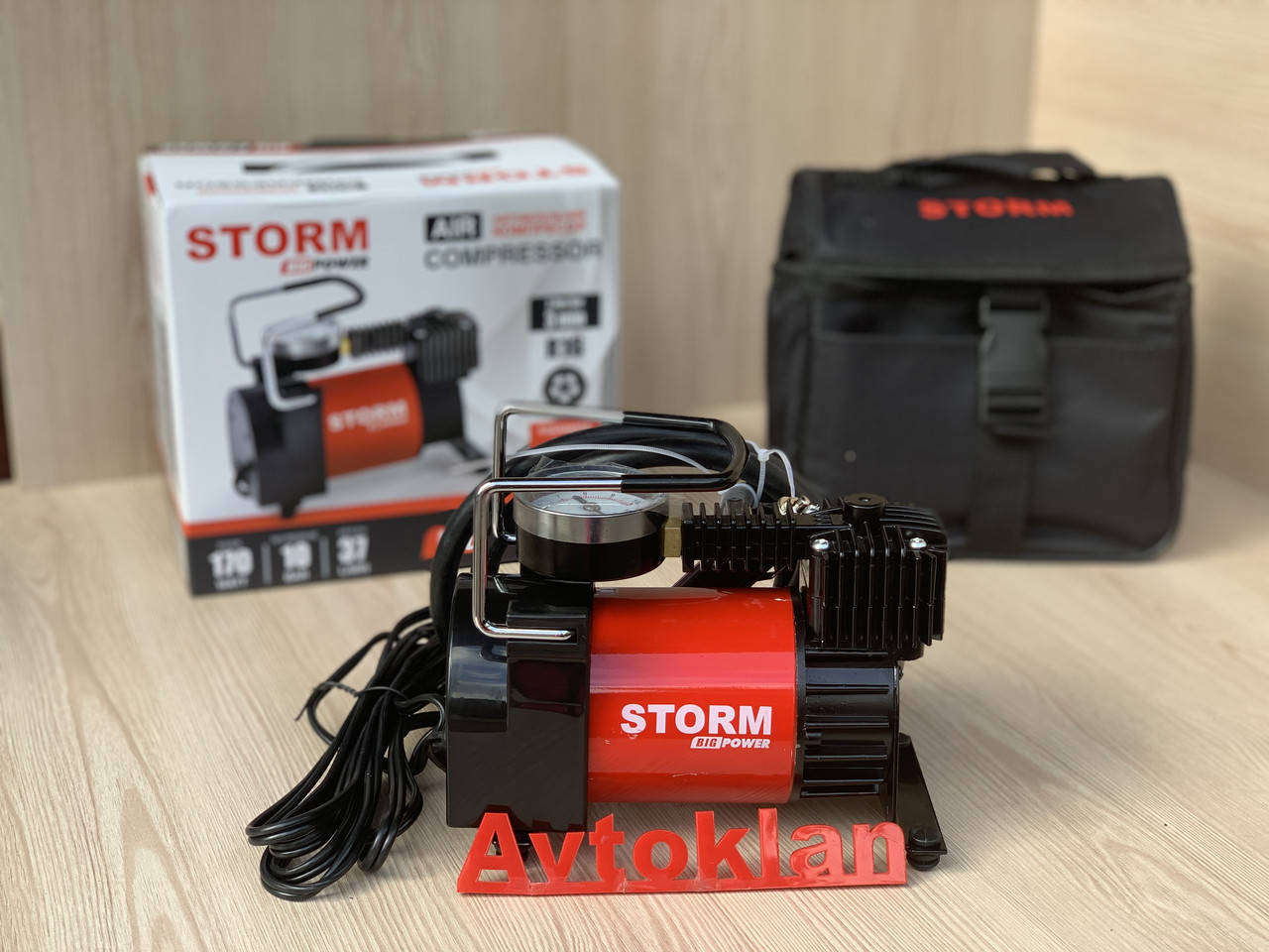 Автомобильный компрессор STORM Big Power 20310 автокомпресор насос для шин авто 10 атм, 37 л/мин, 170 Вт
Автомобильный компрессор STORM Big Power 20310 автокомпресор насос для шин авто 10 атм, 37 л/мин, 170 Вт