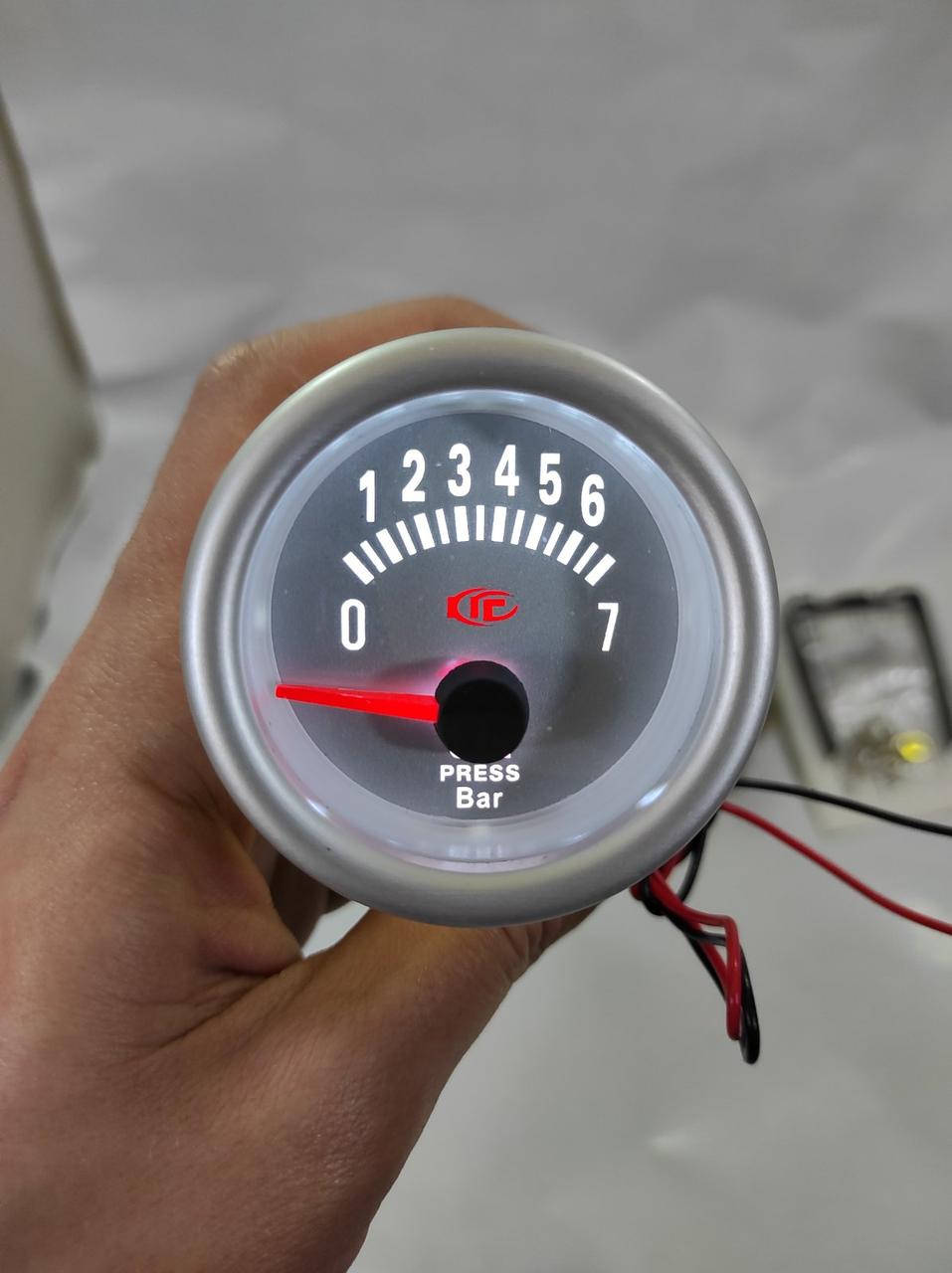 Прибор указатель давления масла (манометр) стрелочный Ket Gauge 7704-3 LED диодный Ø52мм датчик автомобильный
Прибор указатель давления масла (манометр) стрелочный Ket Gauge 7704-3 LED диодный Ø52мм датчик автомобильный