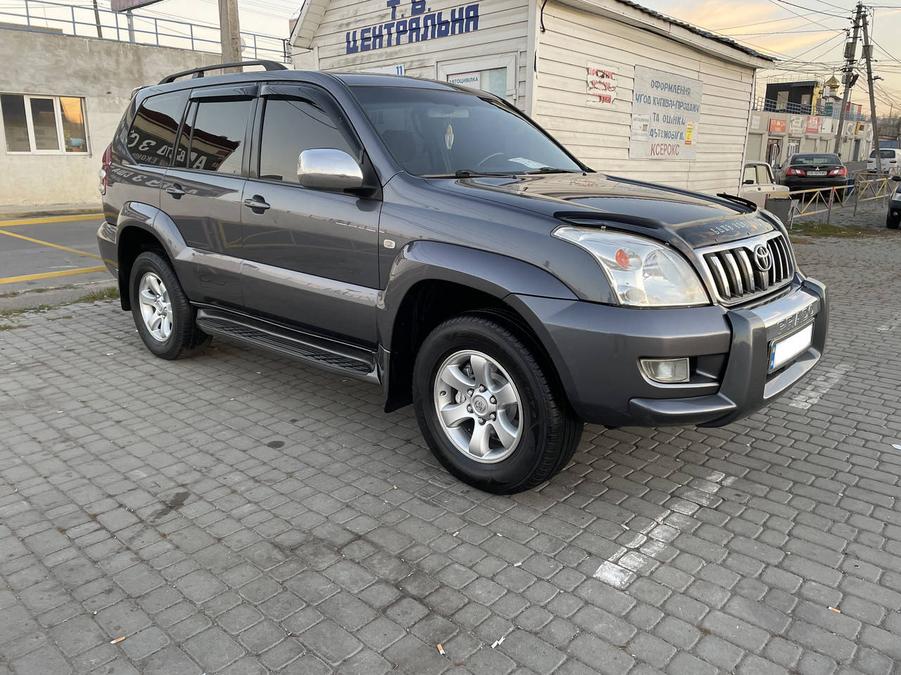 Дефлекторы окон (ветровики) клеющие / накладные Д/о Toyota LC 120 / GX470 2003-> 4D 4шт (ANV-AIR)
Дефлекторы окон (ветровики) клеющие / накладные Д/о Toyota LC 120 / GX470 2003-> 4D 4шт (ANV-AIR)