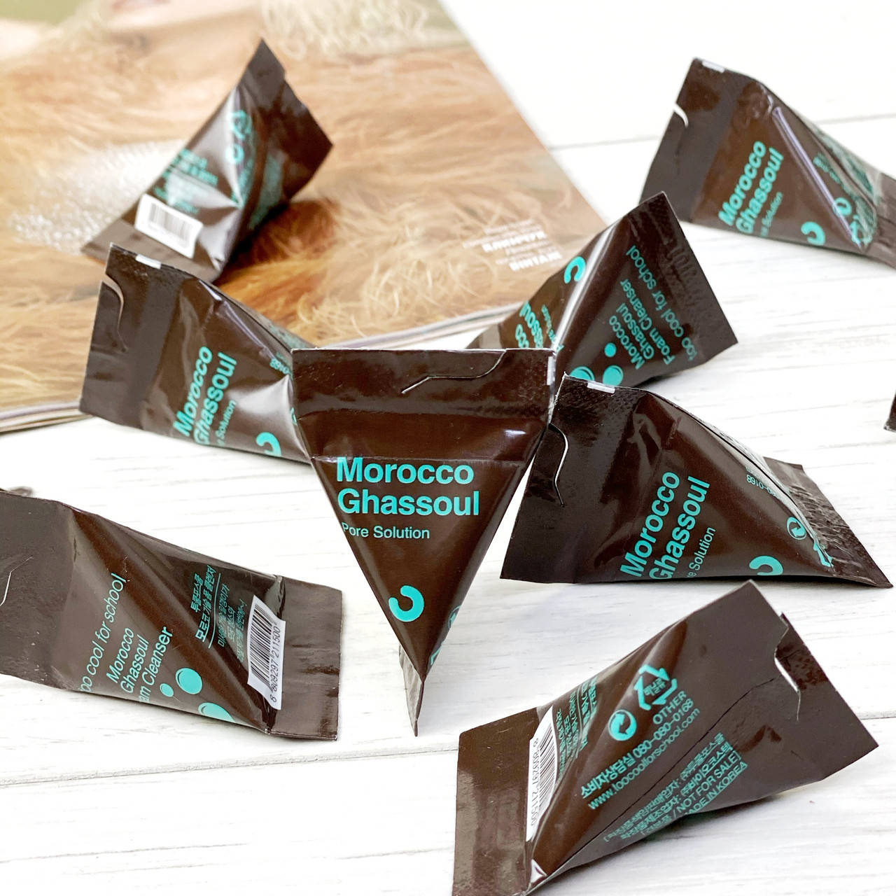 Пенка для умывания с марокканской глиной Too Cool For School Morocco ghassoul foam cleanser
Пенка для умывания с марокканской глиной Too Cool For School Morocco ghassoul foam cleanser