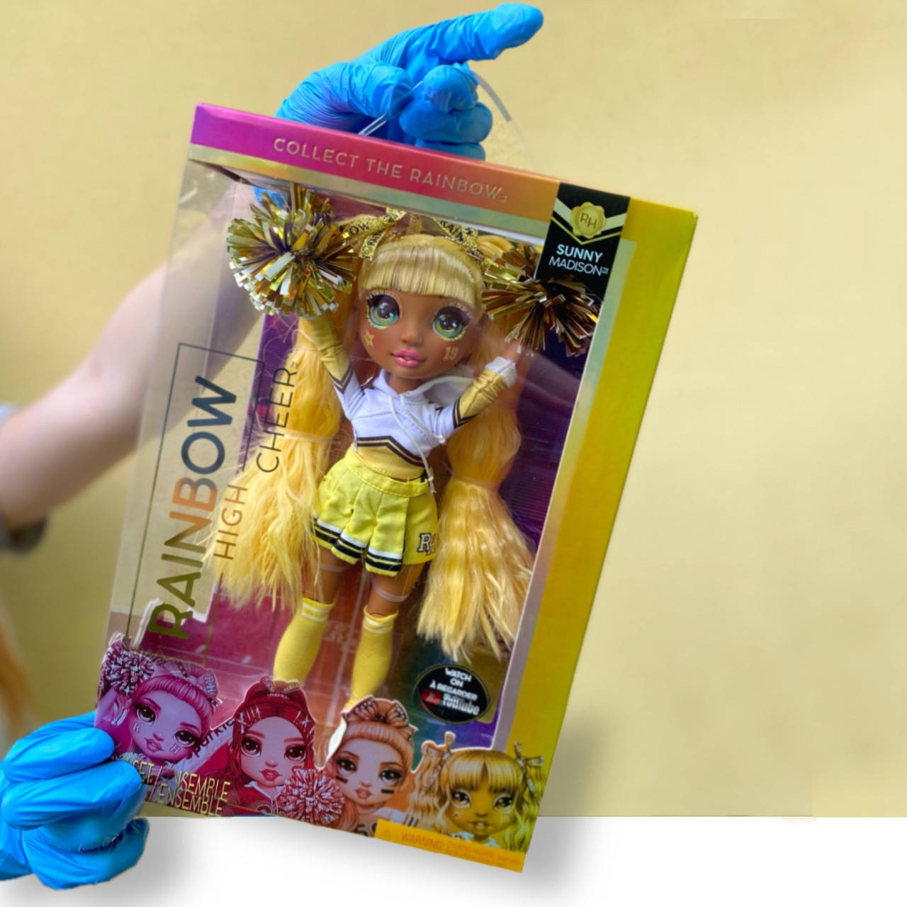 Кукла Рейнбоу Хай Оригинал, Санни Черлидер Rainbow High Cheer Sunny Madison – Yellow (572053EUC)
Кукла Рейнбоу Хай Оригинал, Санни Черлидер Rainbow High Cheer Sunny Madison – Yellow (572053EUC)