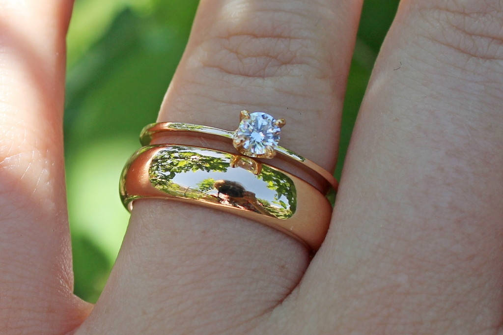 Набор обручальных колец Xuping Jewelry классика 6 мм и кольцо с камнем 4 мм р18 золотистый
Набор обручальных колец Xuping Jewelry классика 6 мм и кольцо с камнем 4 мм р18 золотистый