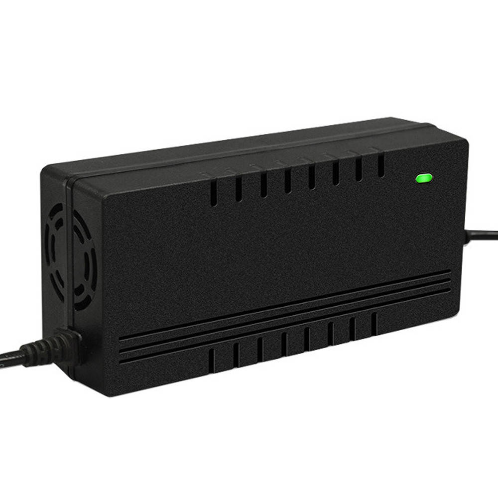 Зарядное устройство для литиевых аккумуляторов 48V 3A+ кабель питания, длина 1,20м, штекер 3pin, BOX
Зарядное устройство для литиевых аккумуляторов 48V 3A+ кабель питания, длина 1,20м, штекер 3pin, BOX