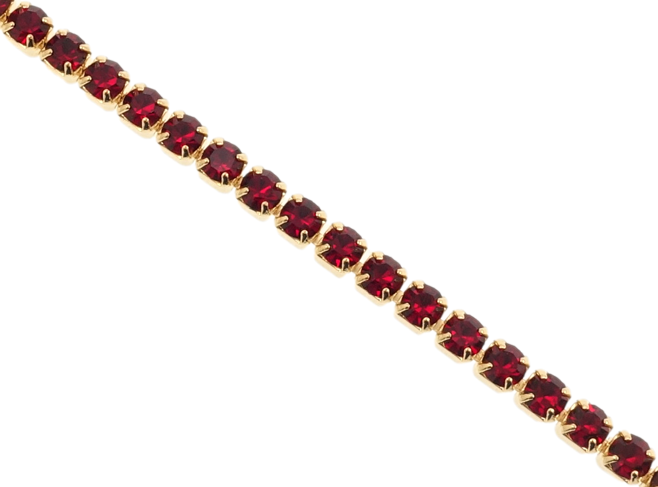 Браслет Xuping Позолота 18K "Дорожка красных кристаллов" длина с доп.замком 16.5,19см х 3мм
Браслет Xuping Позолота 18K "Дорожка красных кристаллов" длина с доп.замком 16.5,19см х 3мм