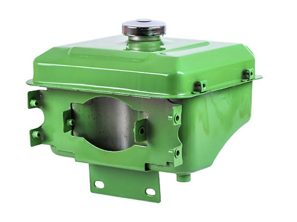 Бак топливный на мотоблок 7/8л.с. R175N / R180N 
Бак топливный на мотоблок 7/8л.с. R175N / R180N