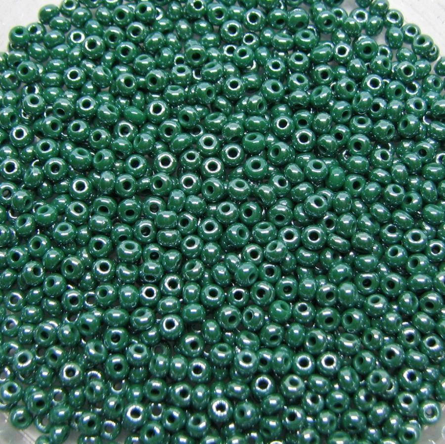 Чешский бисер Preciosa 10/0 №58240 перламутровый. изумрудный темный, 50 грамм 
Чешский бисер Preciosa 10/0 №58240 перламутровый. изумрудный темный, 50 грамм