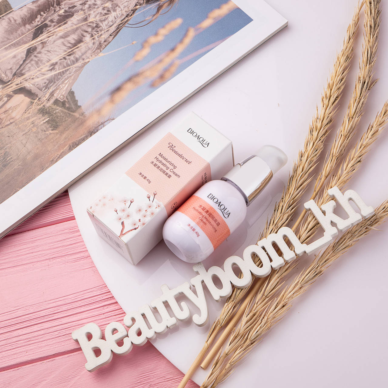 Консилер-база для выравнивания тона лица Bioaqua Hydration
Консилер-база для выравнивания тона лица Bioaqua Hydration