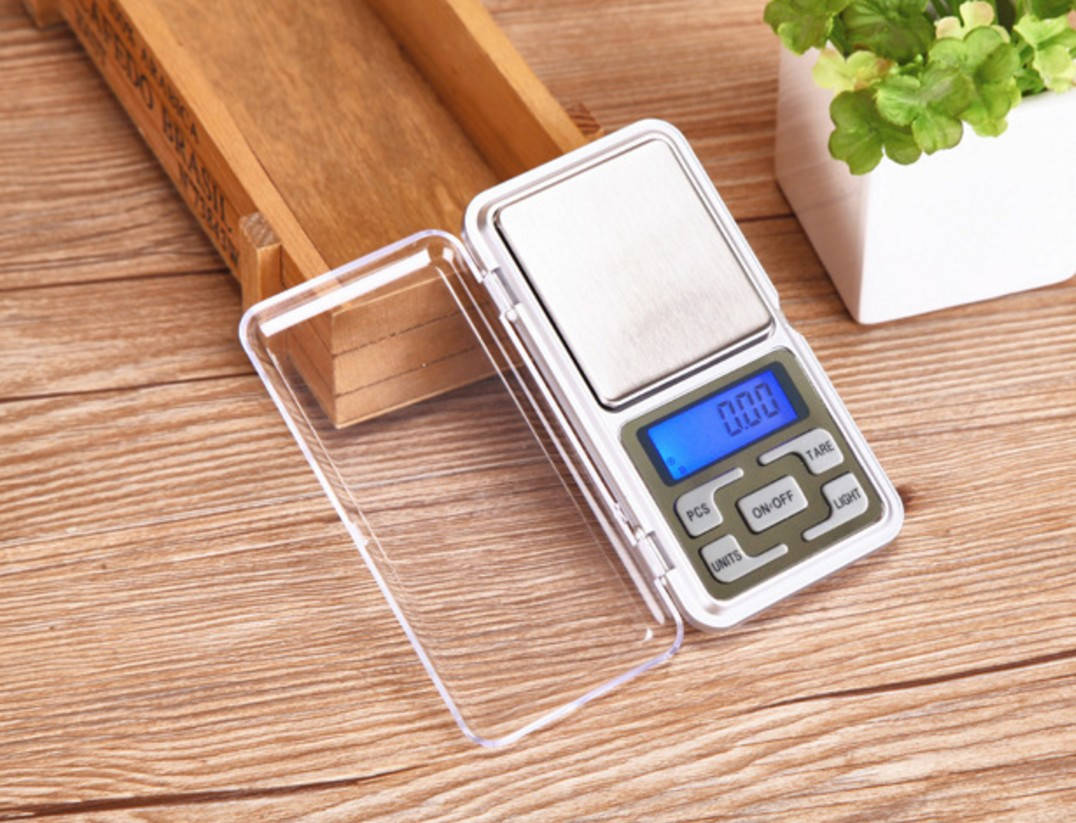 Ювелирные весы MH-01 диапазон 0-500 г (точность 0,1)
Ювелирные весы MH-01 диапазон 0-500 г (точность 0,1)