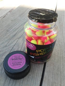 POP UPS Dolphin FISHBOILIES плавающие пылящие Dusty Vanilla/Squid (Кальмар/Ваниль) 10 мм 40 г
POP UPS Dolphin FISHBOILIES плавающие пылящие Dusty Vanilla/Squid (Кальмар/Ваниль) 10 мм 40 г