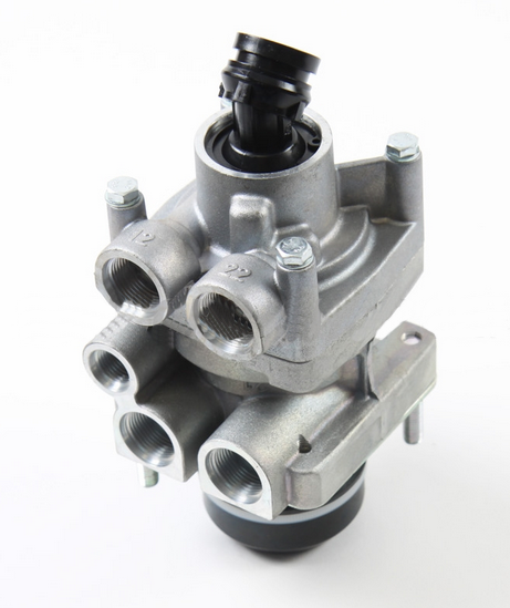 Главный тормозной кран MAN E2000, F2000, M , MB4815, 320060101, 81521306218, 81521306192, 81521306143
Главный тормозной кран MAN E2000, F2000, M , MB4815, 320060101, 81521306218, 81521306192, 81521306143