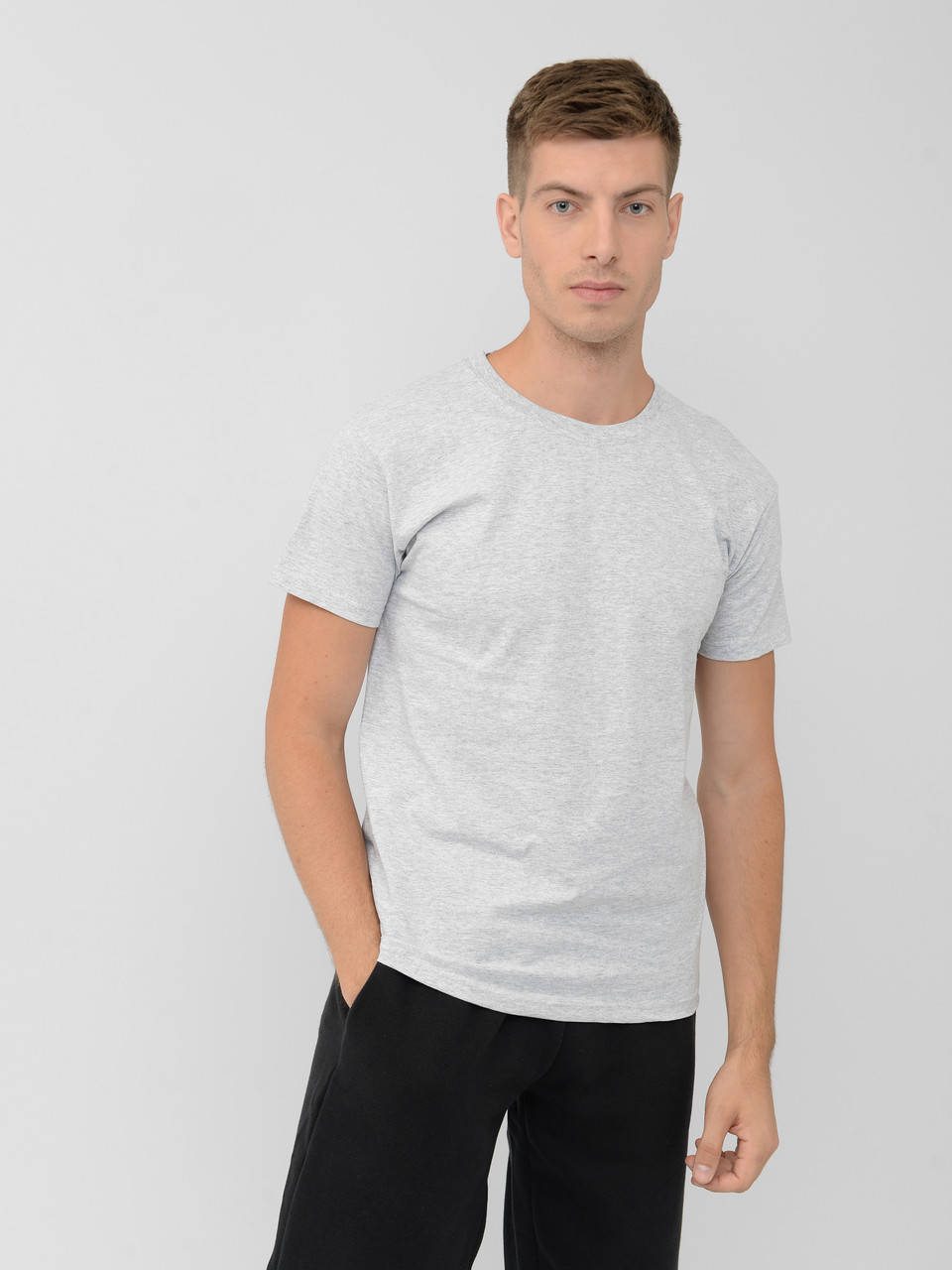 Тонкая мужская футболка 100% хлопок Fruit of the loom original T легкая Светло серый, XXXL
Тонкая мужская футболка 100% хлопок Fruit of the loom original T легкая Светло серый, XXXL