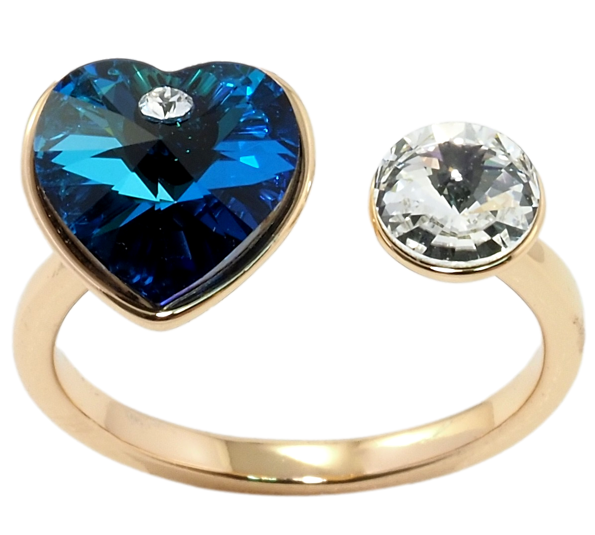 Кольцо Xuping Позолота 18K с кр-ми Swarovski "Кристальное сердце Capri Blue и Clear" р.18-19
Кольцо Xuping Позолота 18K с кр-ми Swarovski "Кристальное сердце Capri Blue и Clear" р.18-19