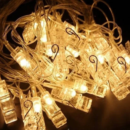 Гирлянда Прищепки 20 LED Теплый Белый, прозрачный провод, на Батарейках (1-214,215)
Гирлянда Прищепки 20 LED Теплый Белый, прозрачный провод, на Батарейках (1-214,215)