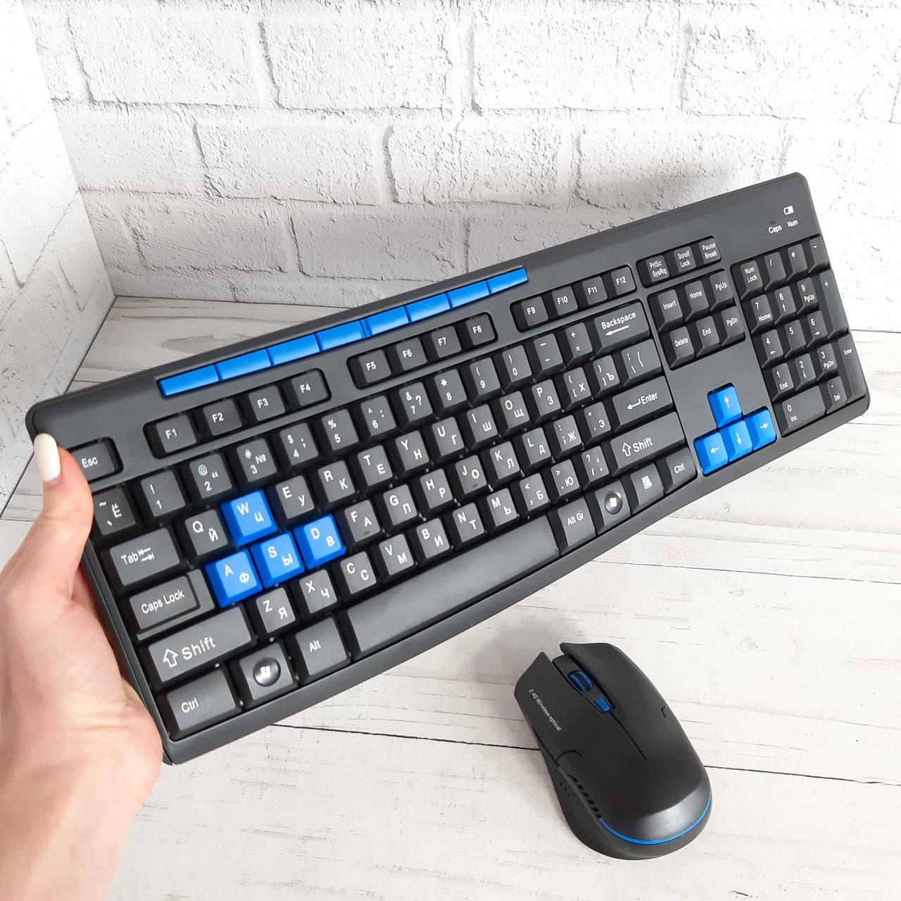 Мультимедийная беспроводная игровая клавиатура и мышь HK3800 для компьютера и пк, Синий
Мультимедийная беспроводная игровая клавиатура и мышь HK3800 для компьютера и пк, Синий