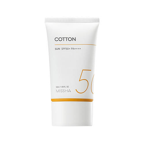 Missha - Ежедневный солнцезащитный крем - All Around Safe Block Cotton Sun SPF50+/PA++++ - 50ml
Missha - Ежедневный солнцезащитный крем - All Around Safe Block Cotton Sun SPF50+/PA++++ - 50ml