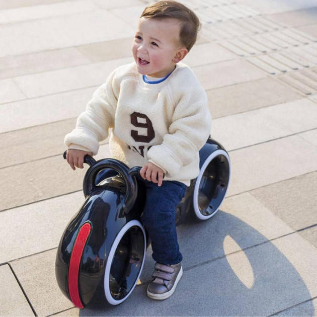 Беговел TronBike TILLY GS-0020 с LED-подсветкой, bluetooth и звуковыми эффектами черный с красным
Беговел TronBike TILLY GS-0020 с LED-подсветкой, bluetooth и звуковыми эффектами черный с красным