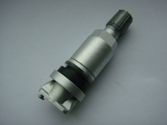 Клапан (вентиль) датчика давления в шинах TPMS для Mazda 3, 5, 6, CX-7, CX-9, Chrysler c300 
Клапан (вентиль) датчика давления в шинах TPMS для Mazda 3, 5, 6, CX-7, CX-9, Chrysler c300