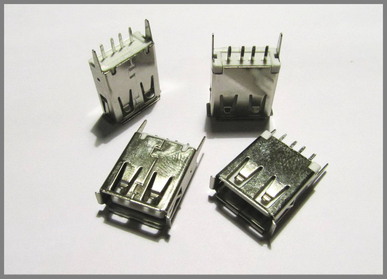 USB гнездо, тип А, DIP-4, (180).
USB гнездо, тип А, DIP-4, (180).