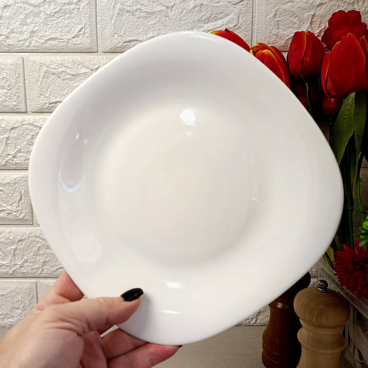 Плоская десертная квадратная тарелка из стеклокерамики Bormioli Parma 20 см, Белый
Плоская десертная квадратная тарелка из стеклокерамики Bormioli Parma 20 см, Белый