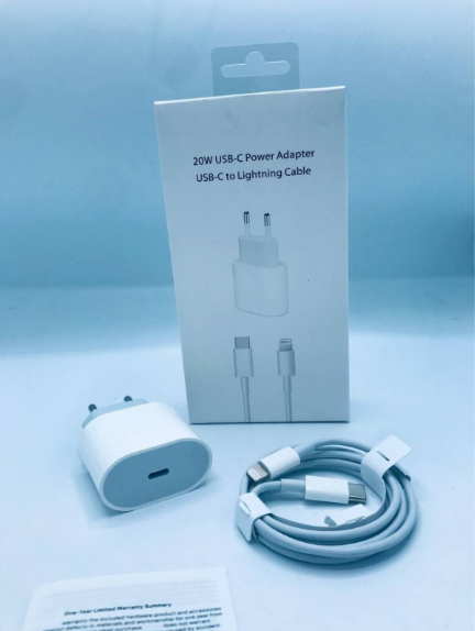 Быстрая зарядка на телефон для iphone,набор кабель зарядки и блочек 20W USB-C + Кабель Type-C на Lightning New
Быстрая зарядка на телефон для iphone,набор кабель зарядки и блочек 20W USB-C + Кабель Type-C на Lightning New