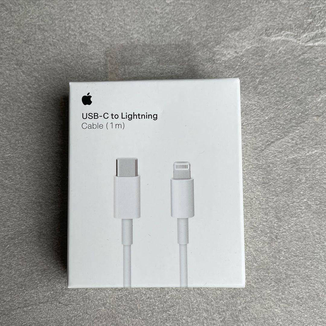 Кабель Шнур для зарядки iphone Apple разъем Type C - Lightning Оригинальная зарядка для Iphone X 11 12 13, Белый
Кабель Шнур для зарядки iphone Apple разъем Type C - Lightning Оригинальная зарядка для Iphone X 11 12 13, Белый