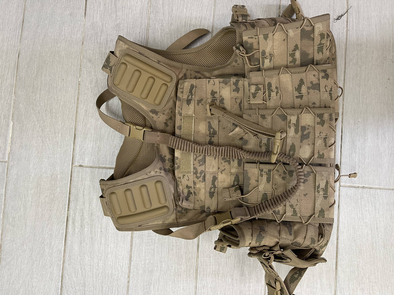 Бронежилет 5+ класс песочный
Бронежилет 5+ класс песочный