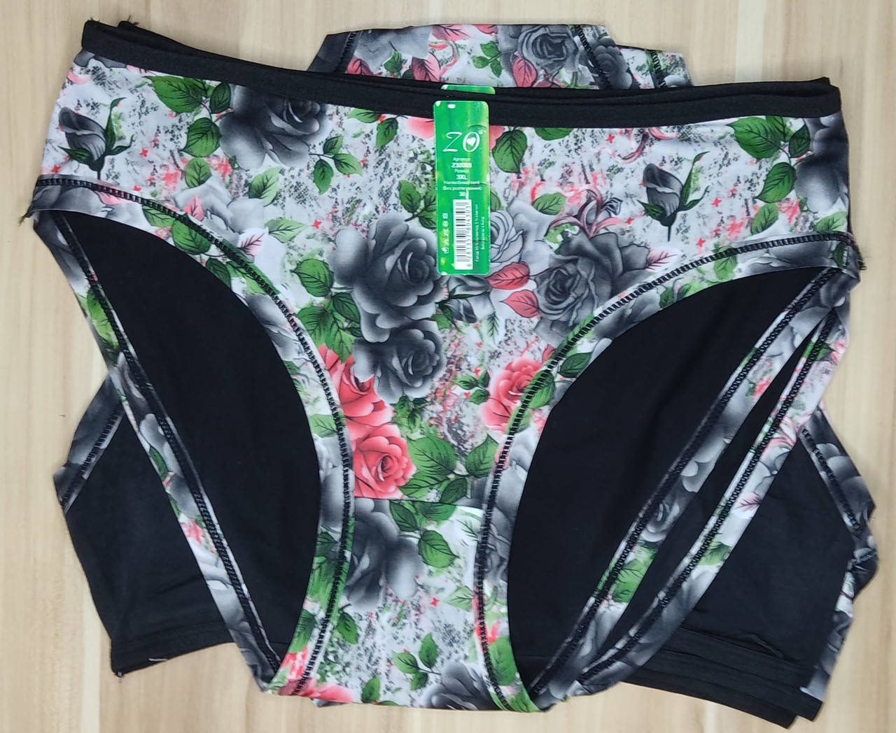 Труси жіночі. Бамбук."Bamboo with rose print". Набір 6 шт. Один розмір. 5XL -34 см напівобхват по резинці;, Чорний, Разные цвета
Труси жіночі. Бамбук."Bamboo with rose print". Набір 6 шт. Один розмір. 5XL -34 см напівобхват по резинці;, Чорний, Разные цвета